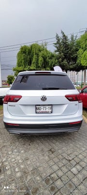 2018 Volkswagen Tiguan 1.4 Comfortline Dsg At in Atlacomulco de Fabela, México, México - Nissan Tollocan Atlacomulco