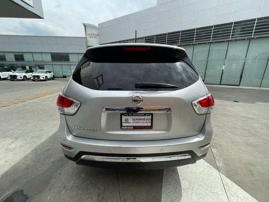 2015 Nissan Pathfinder 3.5 Exclusive At in Atlacomulco de Fabela, México, México - Nissan Tollocan Atlacomulco